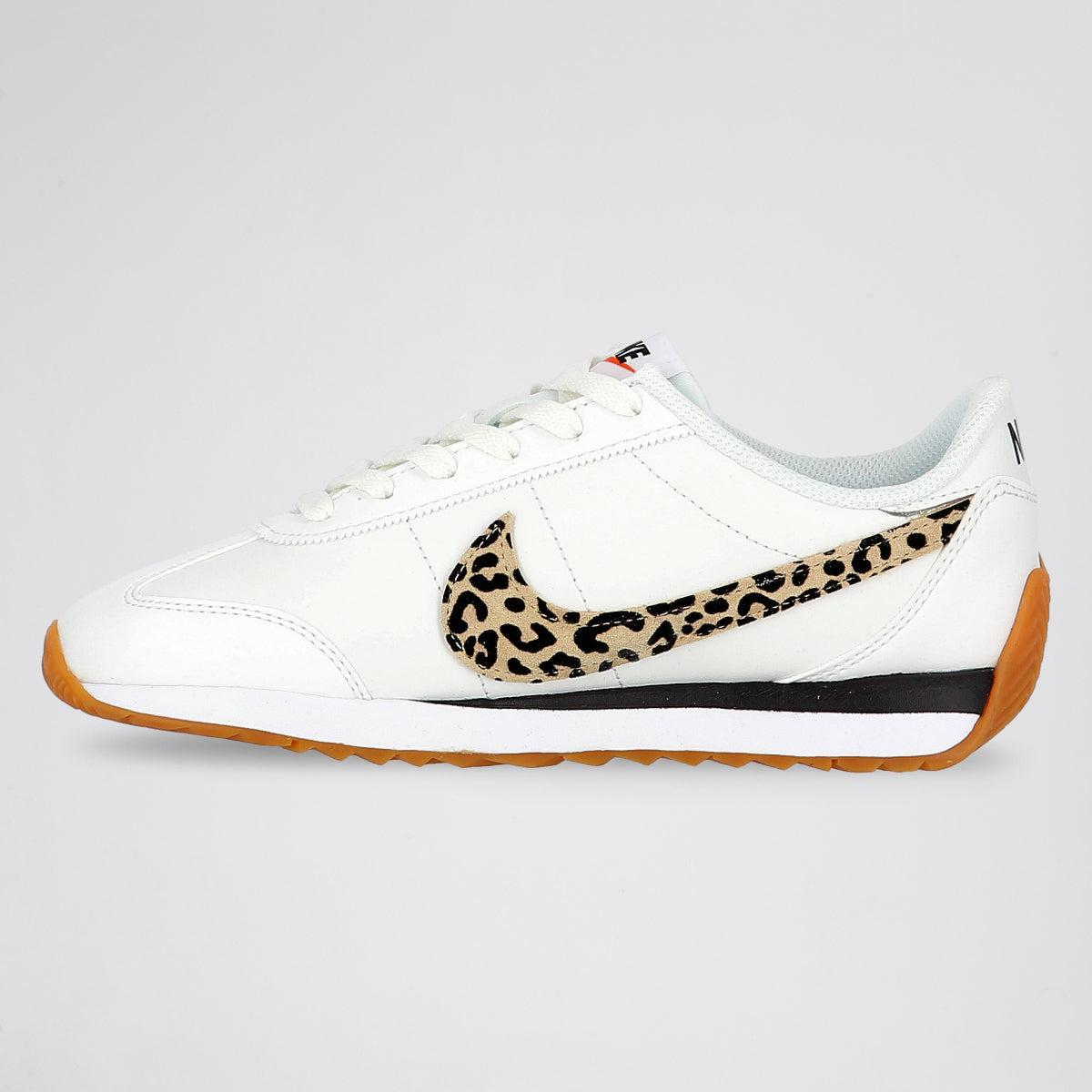 Zapatillas Nike Pacific Leather SE Mujer 2