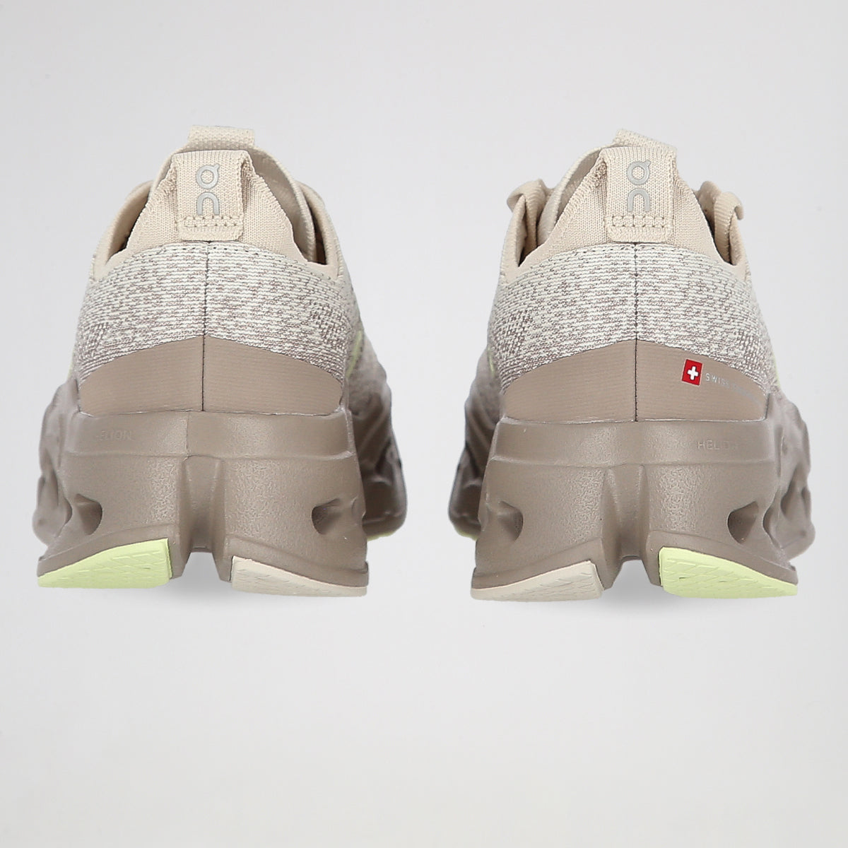 Zapatillas ON Cloudsurfer Max Mujer