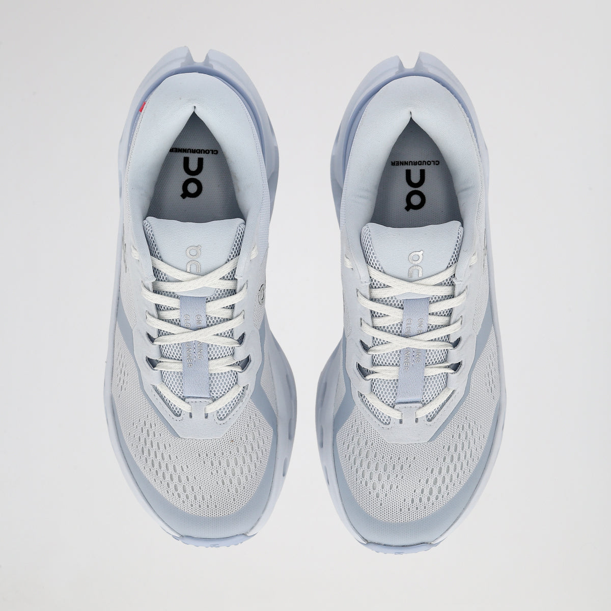 Zapatillas ON Cloudrunner 3 Mujer